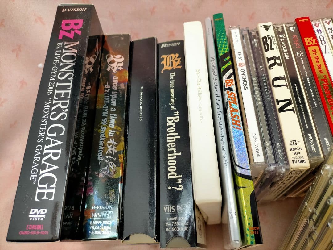 B'z CD DVD VHS コレクション まとめて - メルカリ
