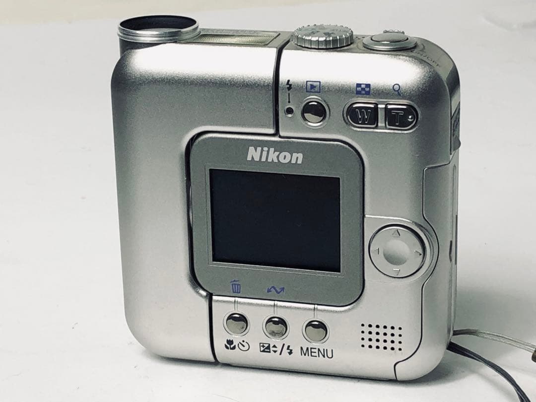 Nikon COOLPIX SQ ニコン デジタルカメラ デジカメ ジャンク - メルカリ