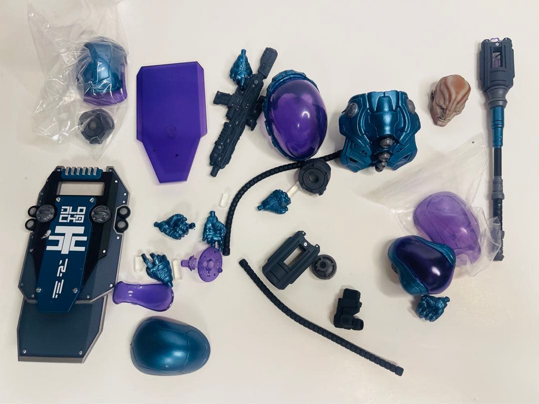 Cosmic Legions T.U.5.C.C. Gravekeeper - メルカリ