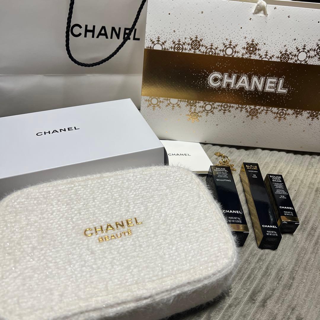 2024 CHANEL クリスマスコフレ トータルルック セット シャネル］トータル ルック セット［2024年11月発売］ | 美的.com