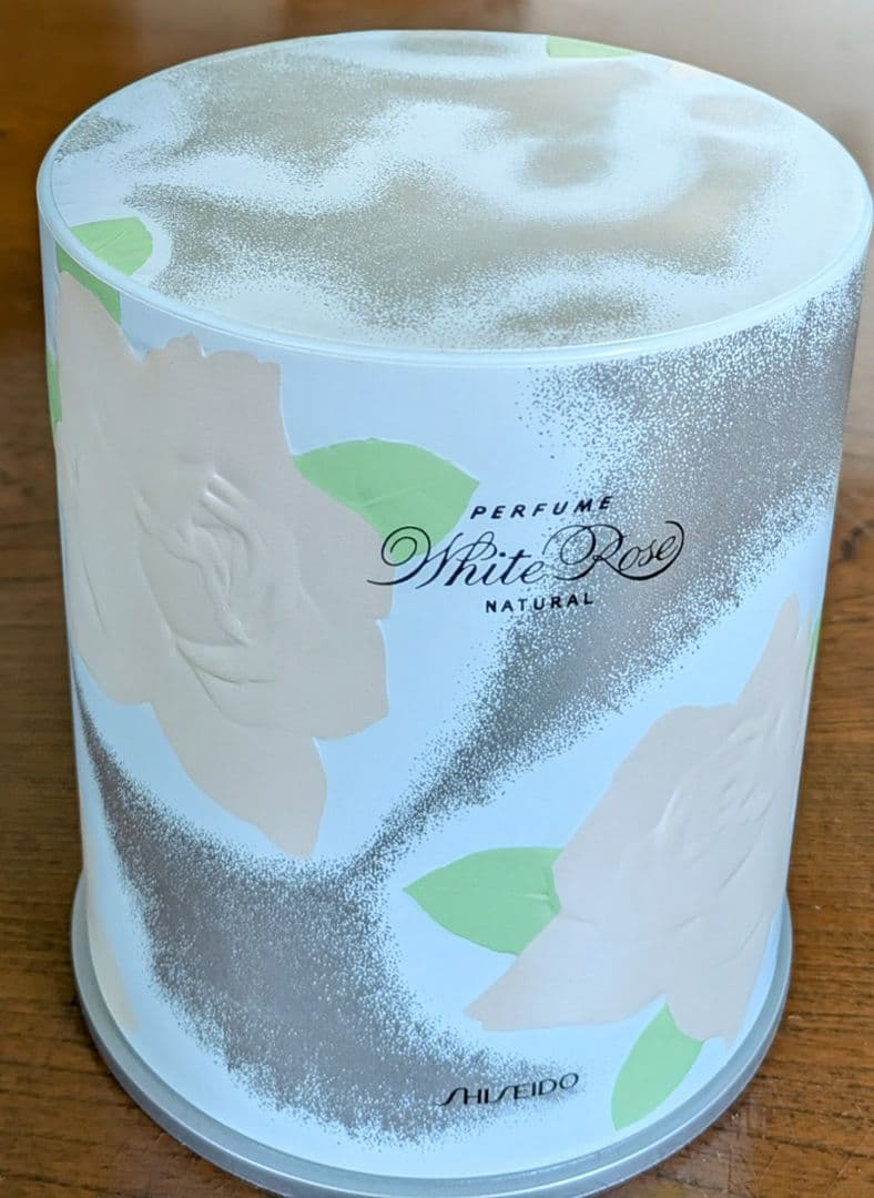 ｒ SHISEIDO ホワイトローズ ナチュラル 32ml ホワイトローズナチュラル｜香水 ・ フレグランス ・ コロン｜資生堂