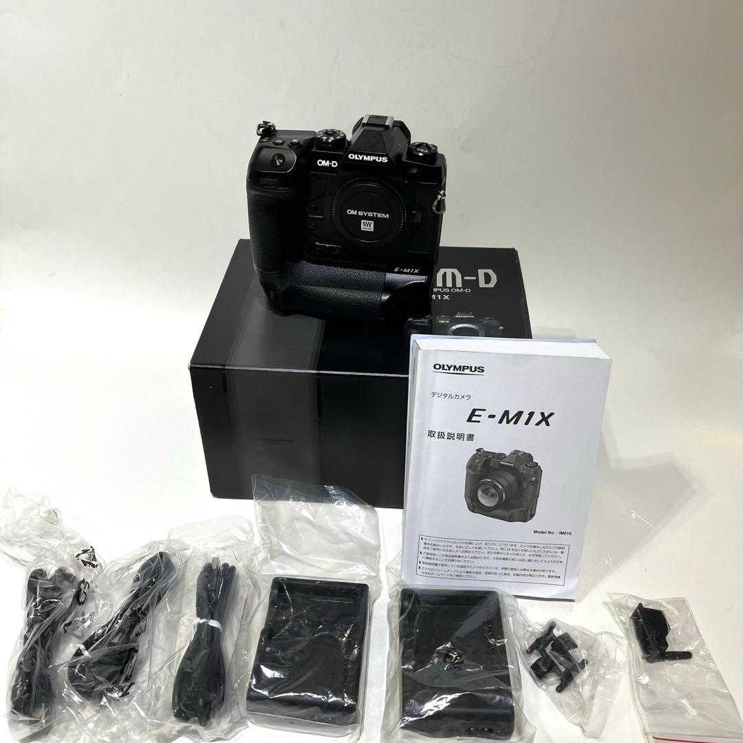 OLYMPUS OM-D E-M1X《S数7806回》