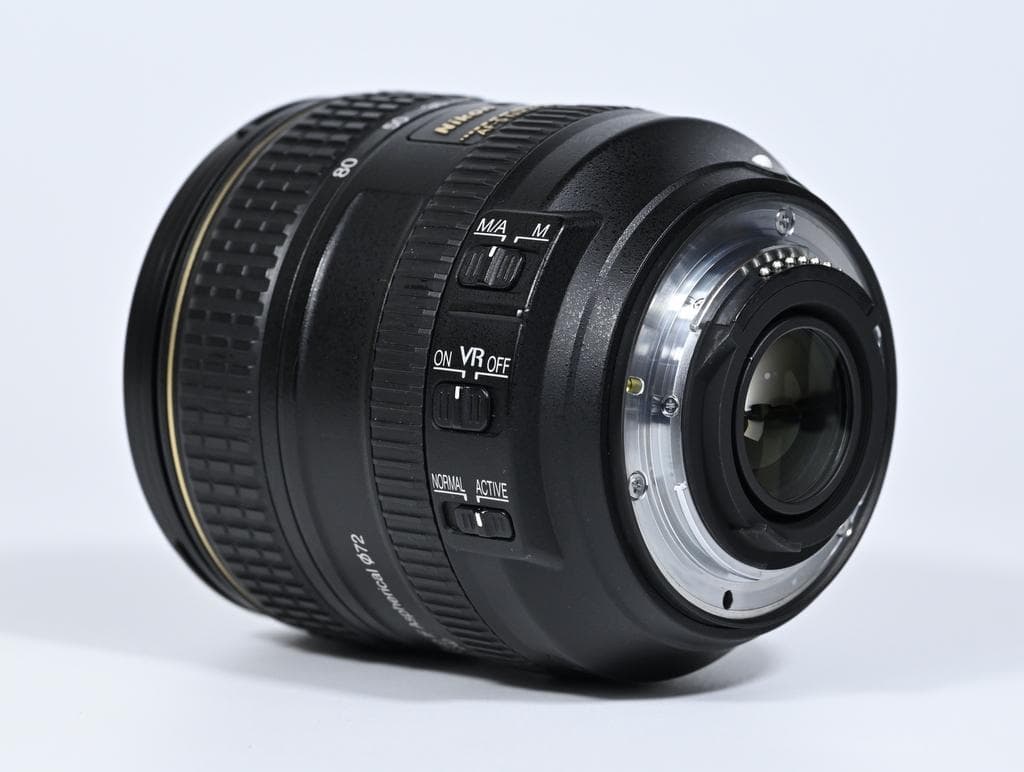 レンズ(ズーム) Nikon AF-S DX 16-80mm F2.8-4 E ED VR