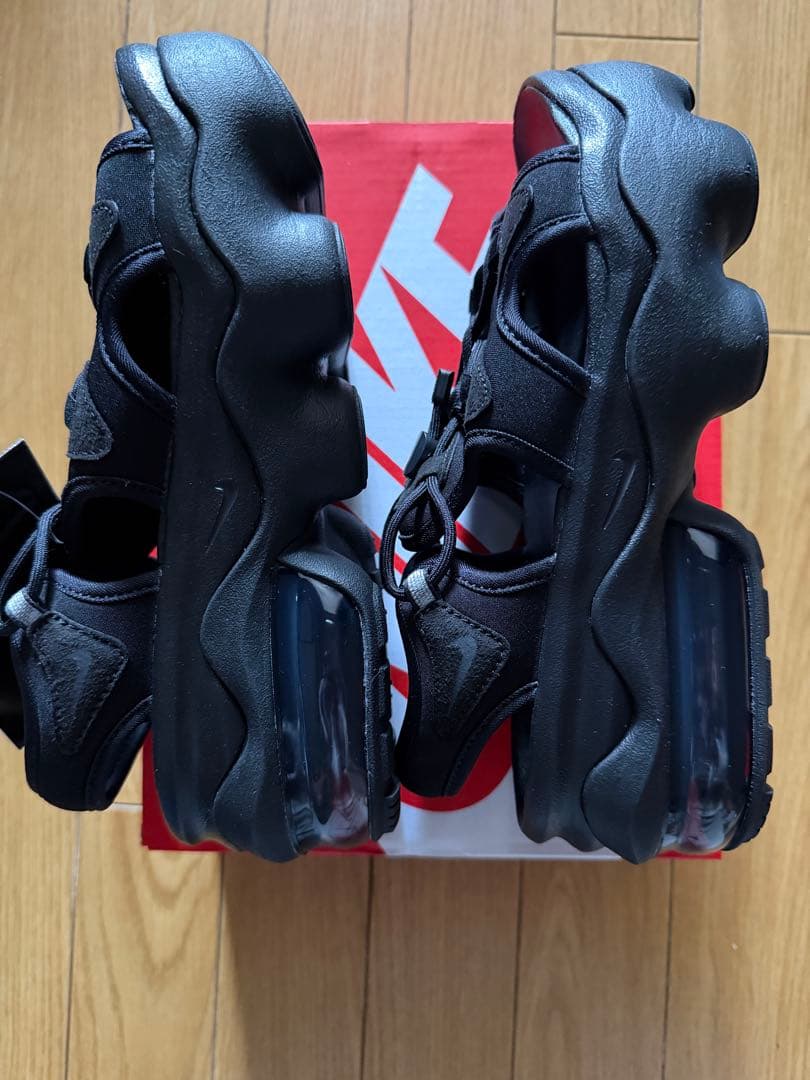 NIKEエアマックスココブラック　23.0cm