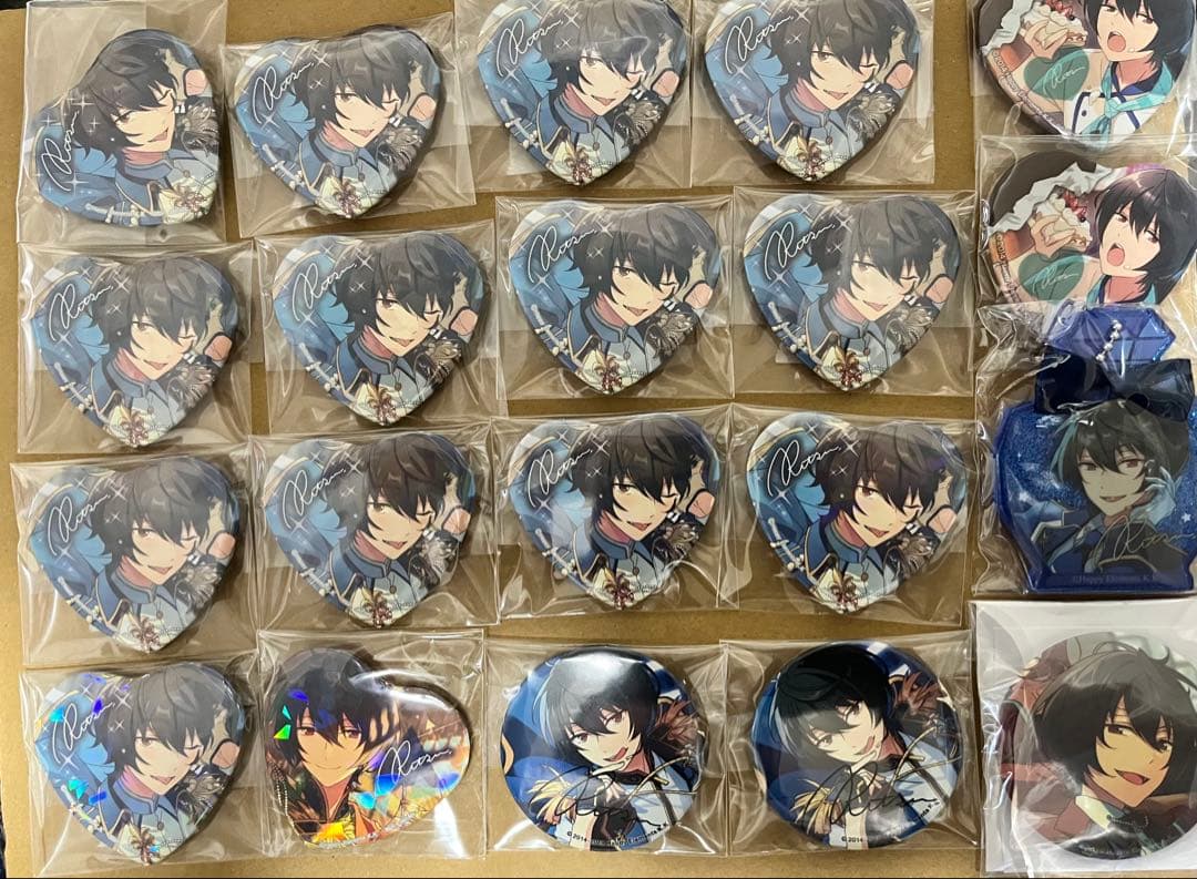 あんスタ あんさんぶるスターズ 朔間凛月 とるパカ 中国 缶バッジ あんスタ 朔間凛月くん とるパカ ハート缶バッジ - メルカリ