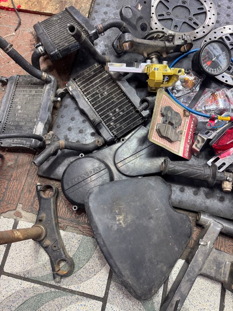 NSR50 系統の部品 AC10系統 年末近し！断捨離 画像の物 全部