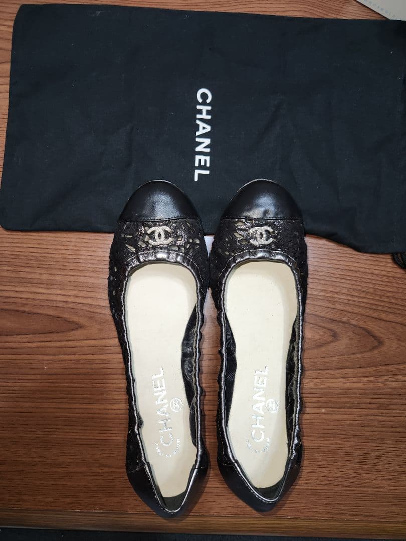 CHANEL フラットシューズ 36 黒 - メルカリ