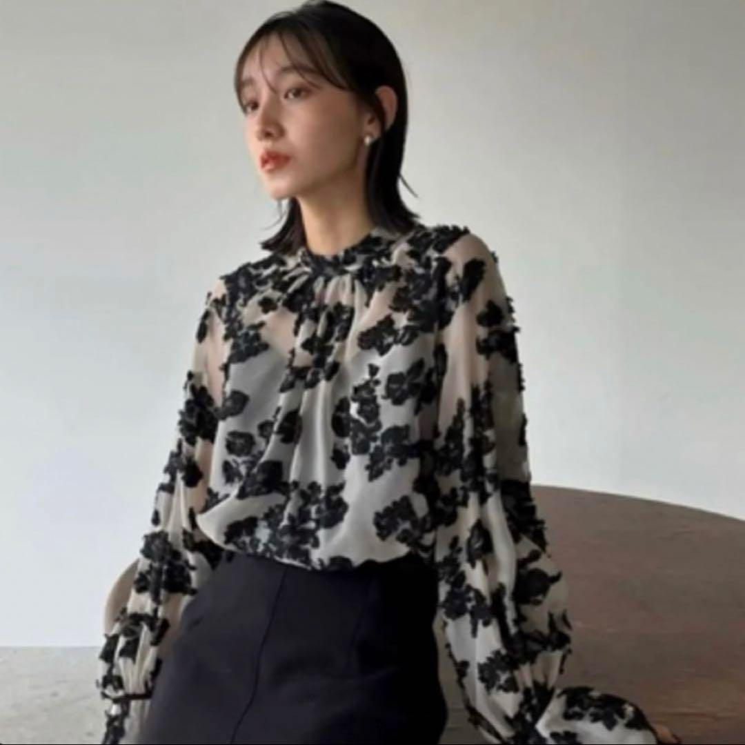 【美品】CLANE FLOW FLOWER JACQUARD TOPS 第二弾 22AW先行予約アイテム紹介 Part3】-松本恵奈のMUST BUY- ”FLOW