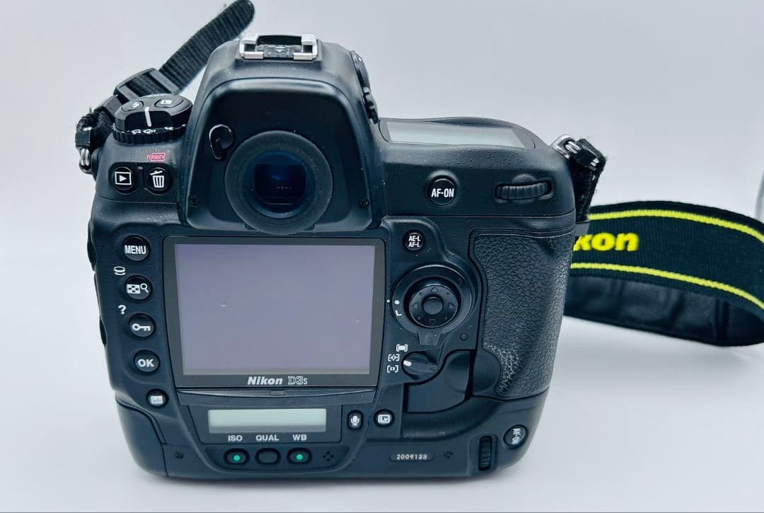 い*郎様 Nikon ニコン D3s ボディ FX デジタル一眼レフ 動作確認済