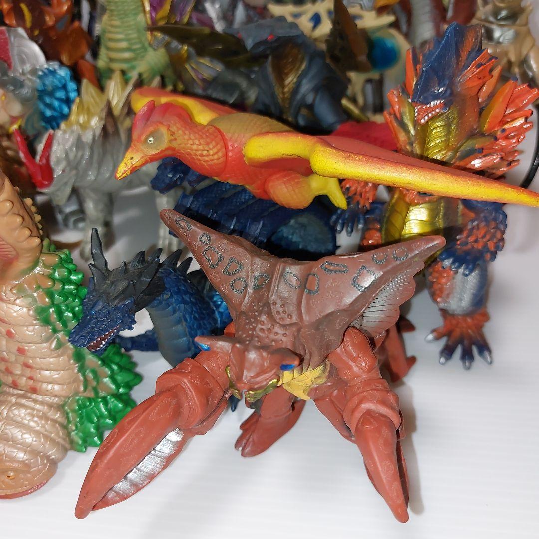 ウルトラマン 怪獣シリーズ 旧ウルトラ怪獣 まとめ売り43体！ 当時物