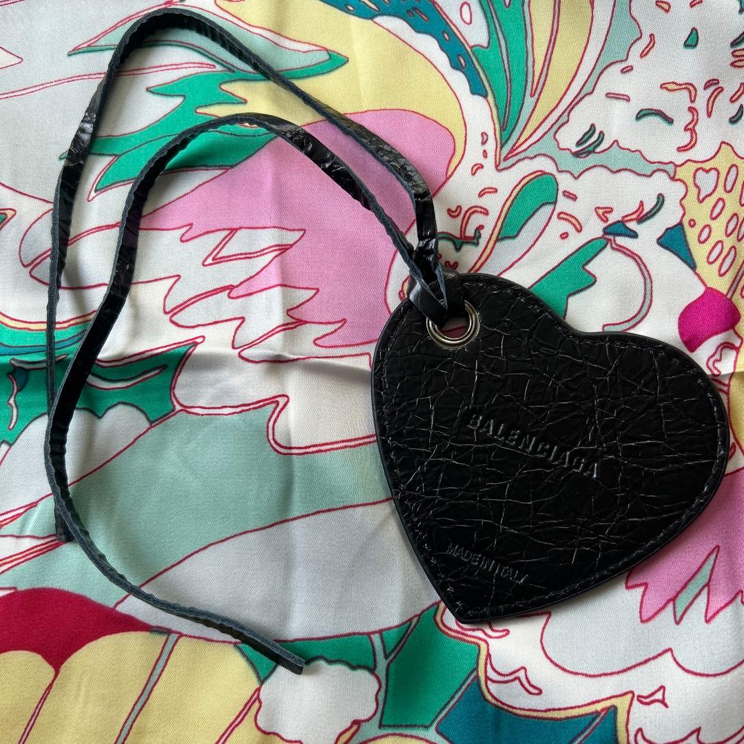 Balenciaga バレンシアガ ハートミラー チャーム