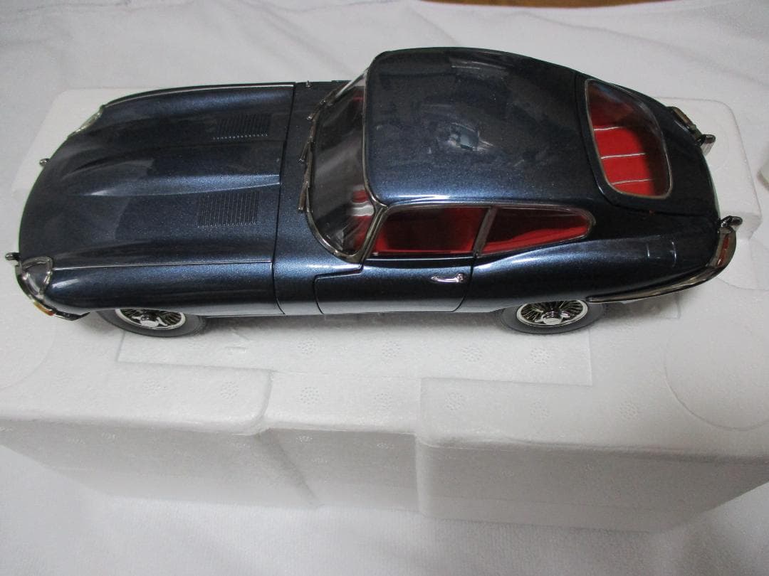 カルーセル 1 1/18 シボレー コルベット L88 優勝車 ミニカー正規品