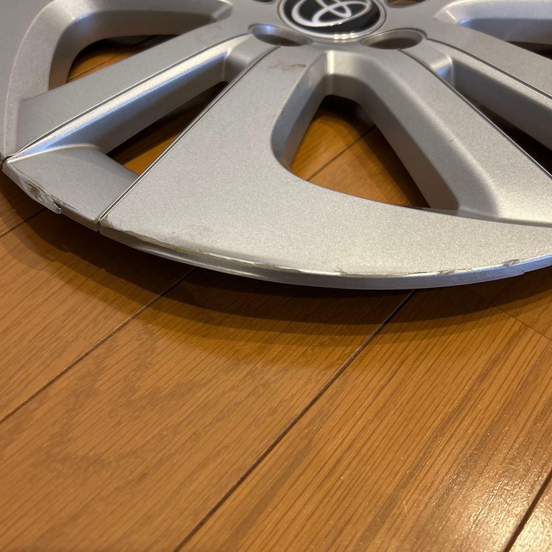トヨタプリウス50前期 Sグレード 15インチ 純正ホイール カバー 4本