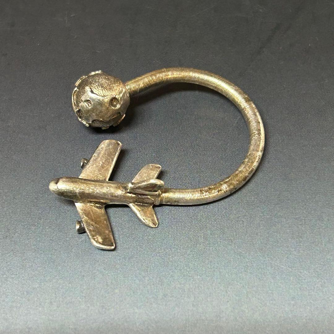 Tiffanyのキーホルダー　飛行機と地球 TIFFANY&Co.（ティファニー） キーホルダー キーリング 飛行機 地球