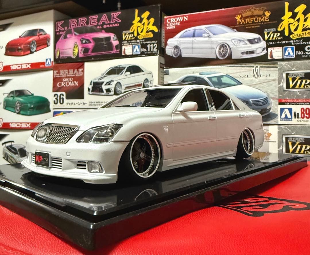 アオシマ 18クラウン アスリート WORK ホイール Yahoo!オークション - アオシマ1/24 18クラウンアスリート後期 完成品