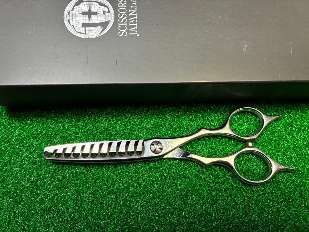 SCISSORS JAPAN 【セニングシザー ３５％】 シザーズジャパン Grow セニングシザー 35％ シルバーの卸・通販