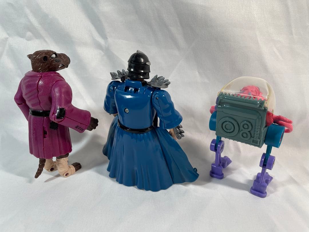 売約済み ミュータントタートルズ変形フィギュア(1992年)7体セット