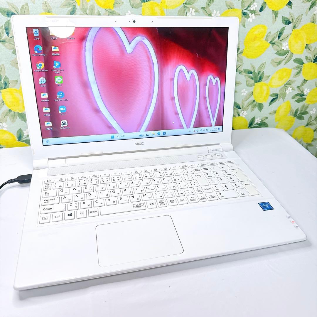 薄型ホワイトが可愛い❤️大人気カラー❤️Windows11❤️設定済み