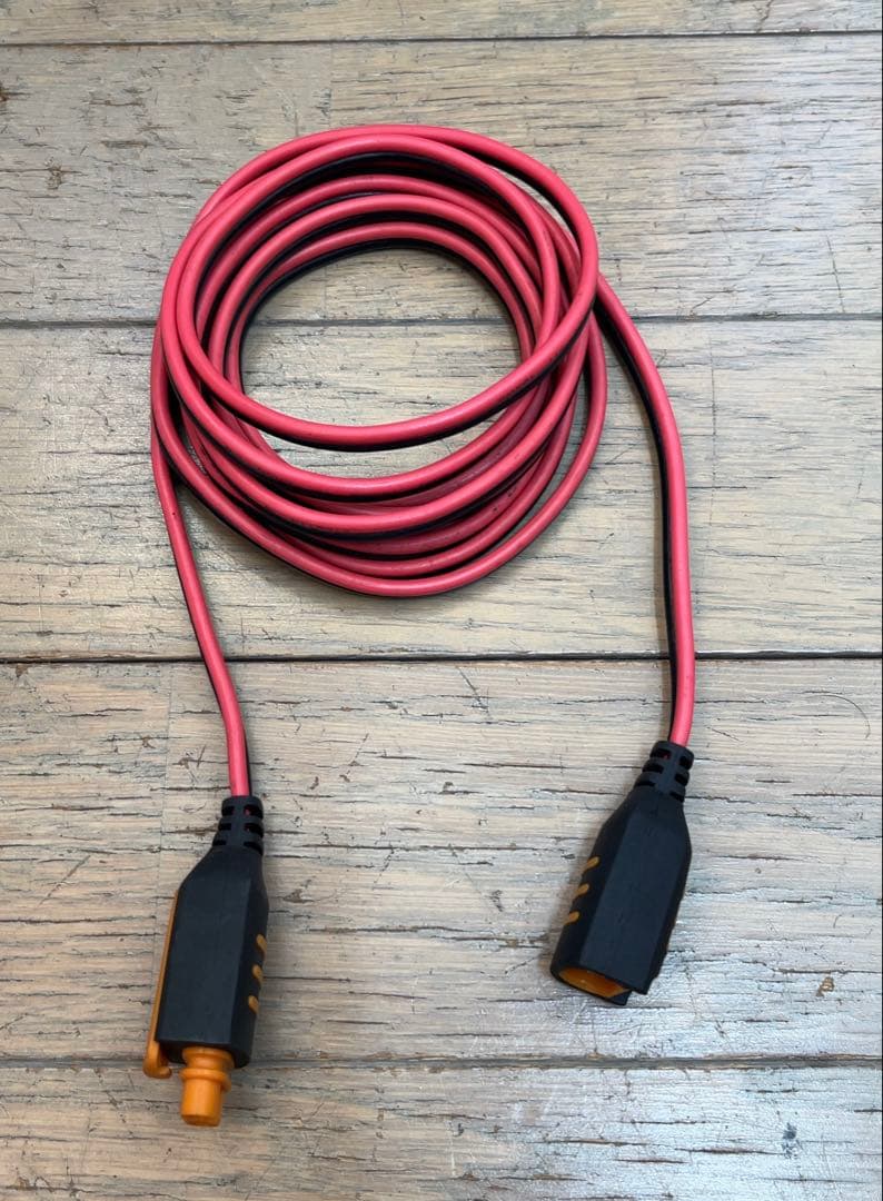 CTEK LITHIUM XS充電器12V 4.3A 国内正規品