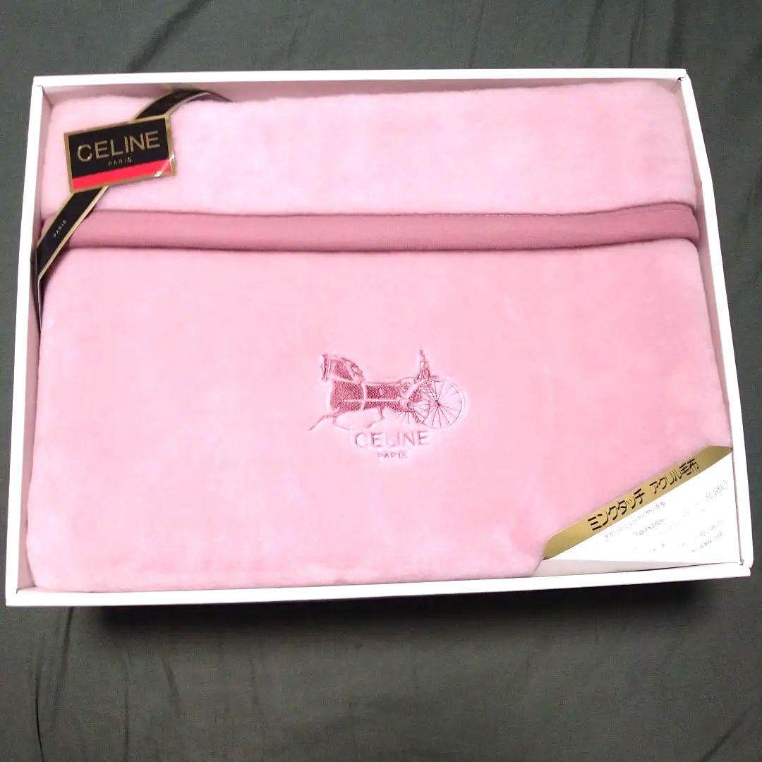 CELINE ピンク ミンクタッチ　アクリル毛布 2026年最新】CELINEミンクタッチアクリル毛布の人気アイテム - メルカリ