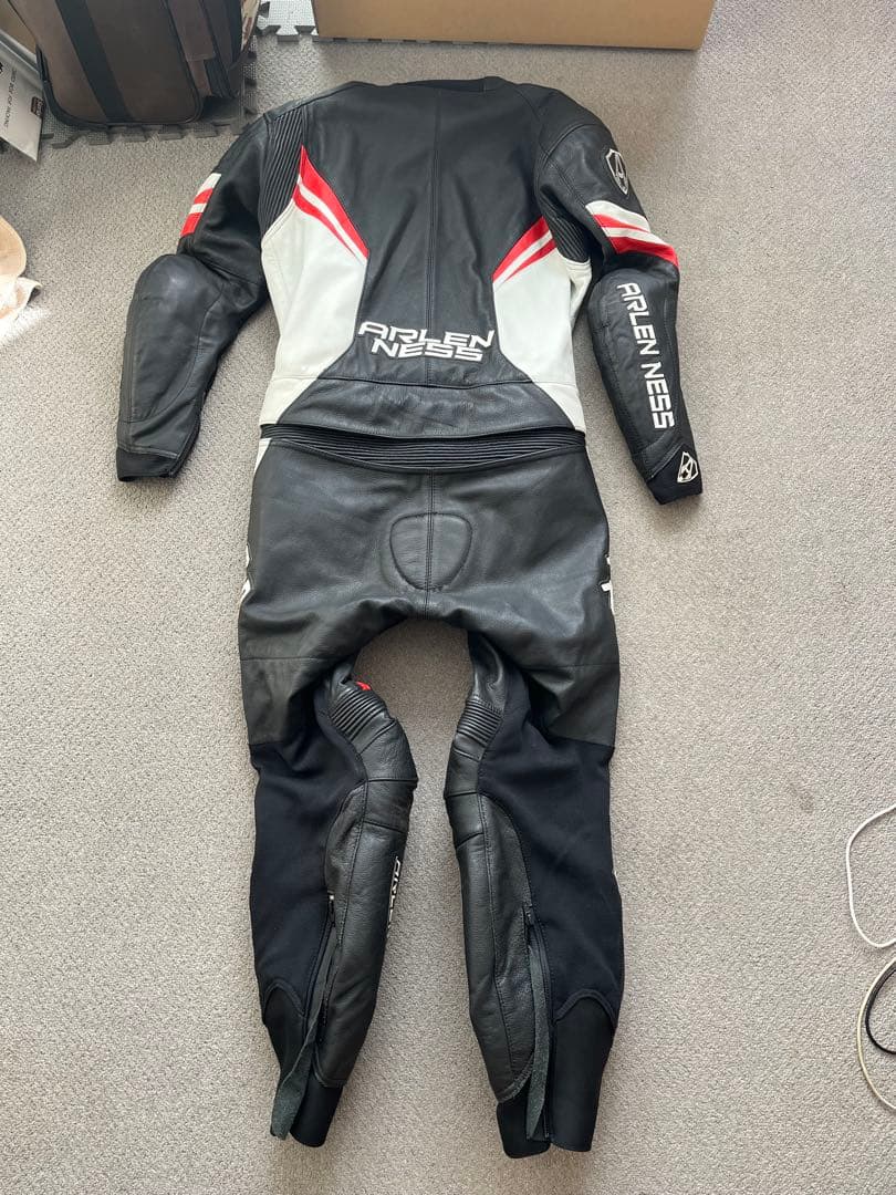 1/28まで】 ARLEN NESSレザー バイクツナギ サーキットサイズ52 ARLEN