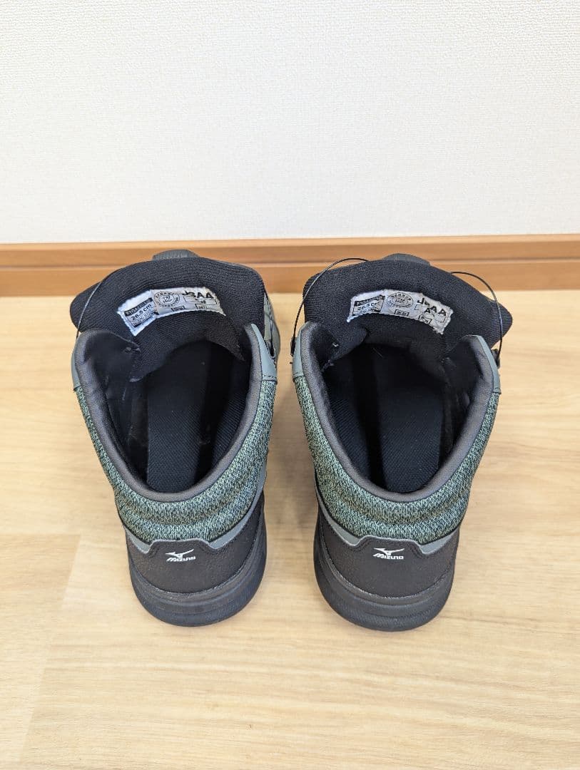 Mizuno BOAシステム安全靴 カーキ/ブラック 26.5cm