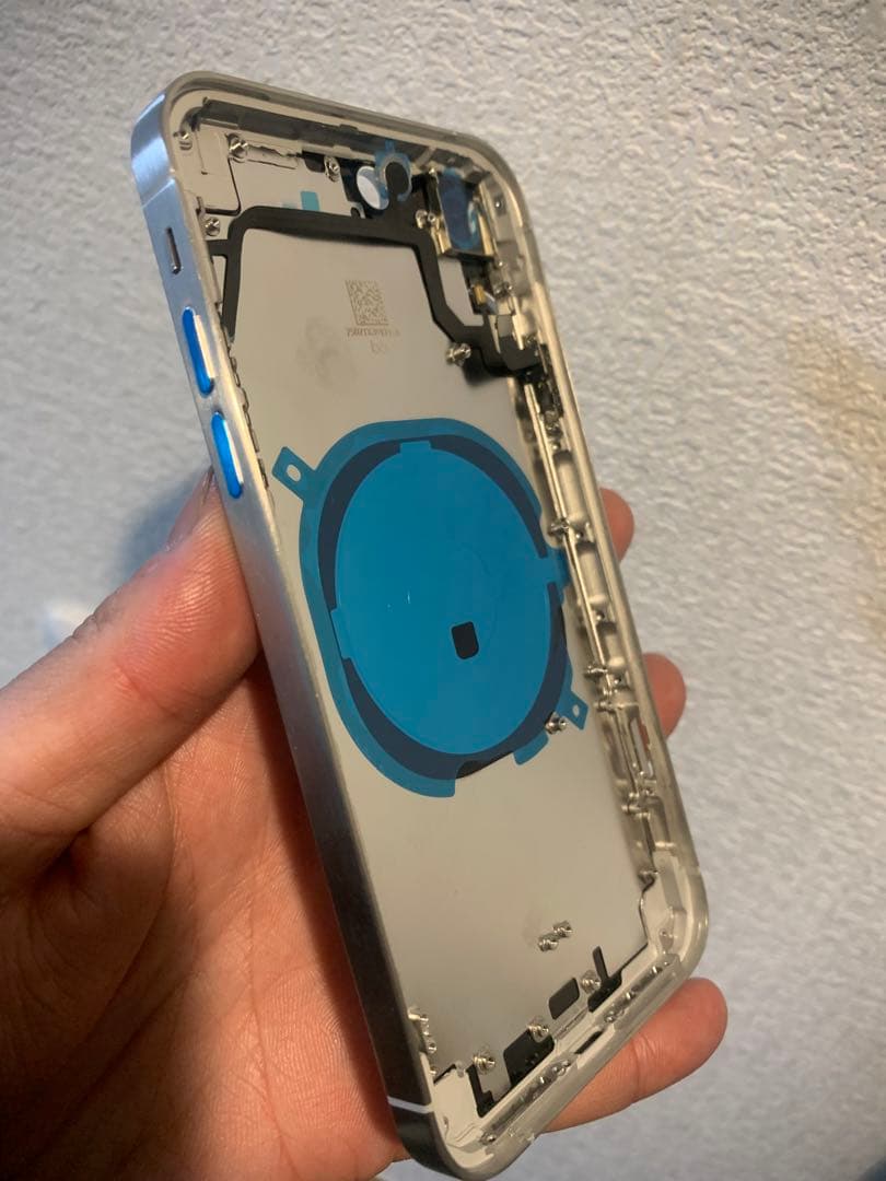 iPhoneXR用 iPhone15仕様 バックパネル ホワイト カスタム - メルカリ