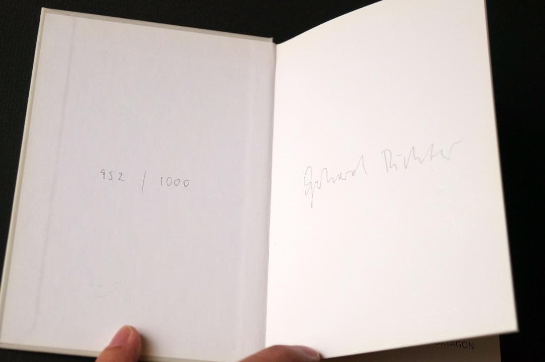 Gerhard Richter Sils 直筆サイン本 - メルカリ