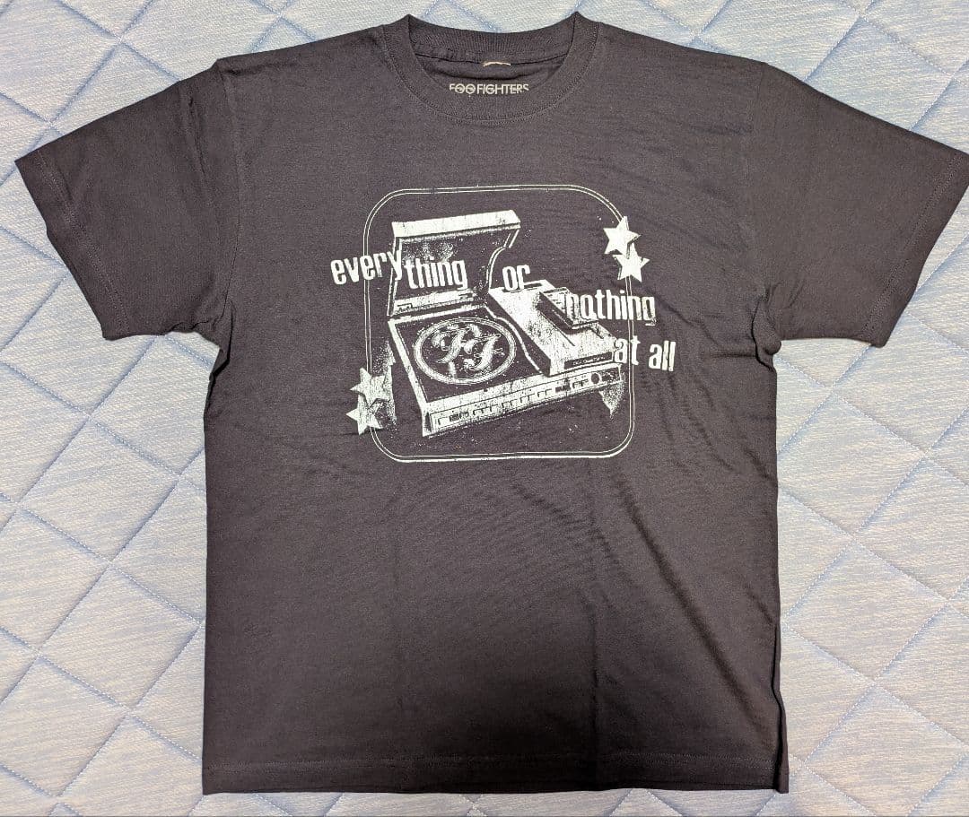 未着用】FOO FIGHTERS 25レコードT紺L フライヤー付
