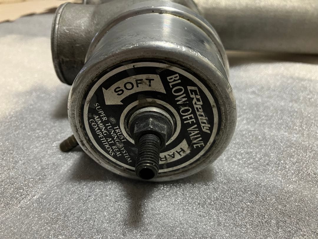 トラストブローオフバルブタイプRかな？