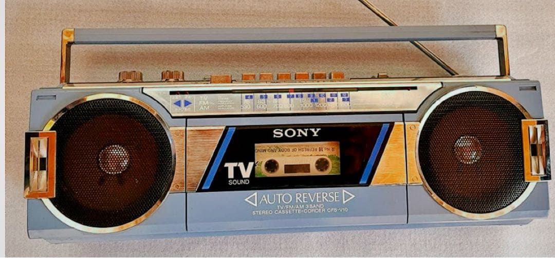 ポップ な80s ° ラジカセ SONY レアカラ一 【動作品】