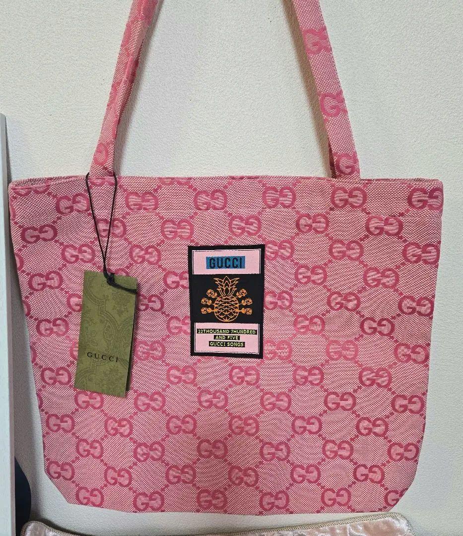 希少！1点のみ！GUCCI ロゴトートバッグ ノベルティ ピンク 大容量
