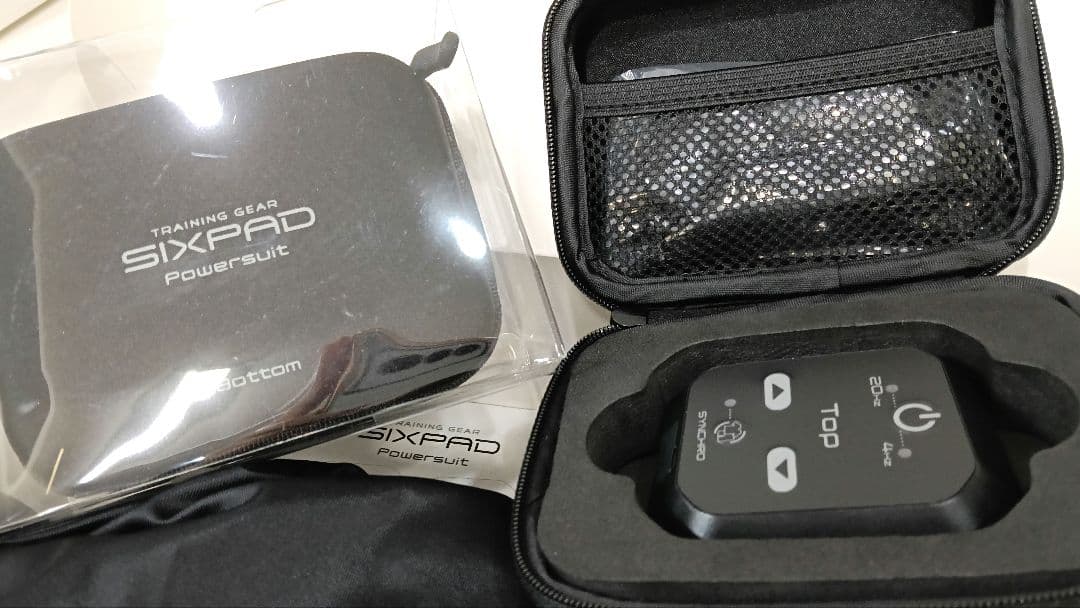 SIXPAD Powersuit セット付属品完備！ 《定価￥121,737》