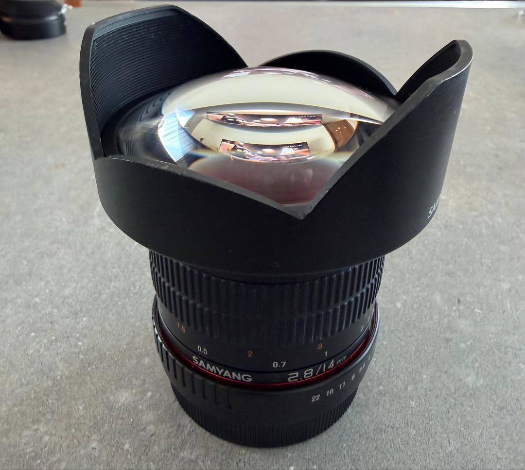 【星空撮影に】SAMYANG 14mm F2.8 Canon用 超広角レンズ美品 超広角レンズSAMYANG 14mm f/2.8の星景撮影テストでTawharanui
