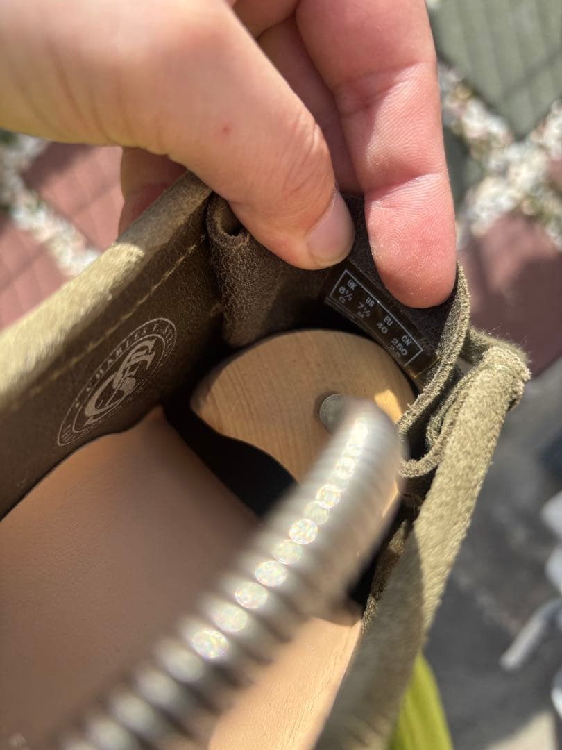 クラークスワラビー カーキ色 UA BEAUTY & YOUTH別注品 - メルカリ