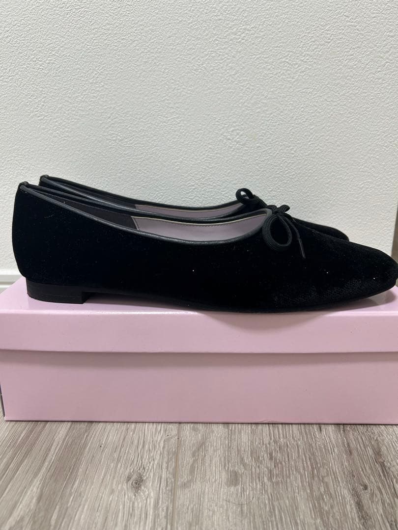 新品未使用】DIANA 甲深ラメベルベットシューズ