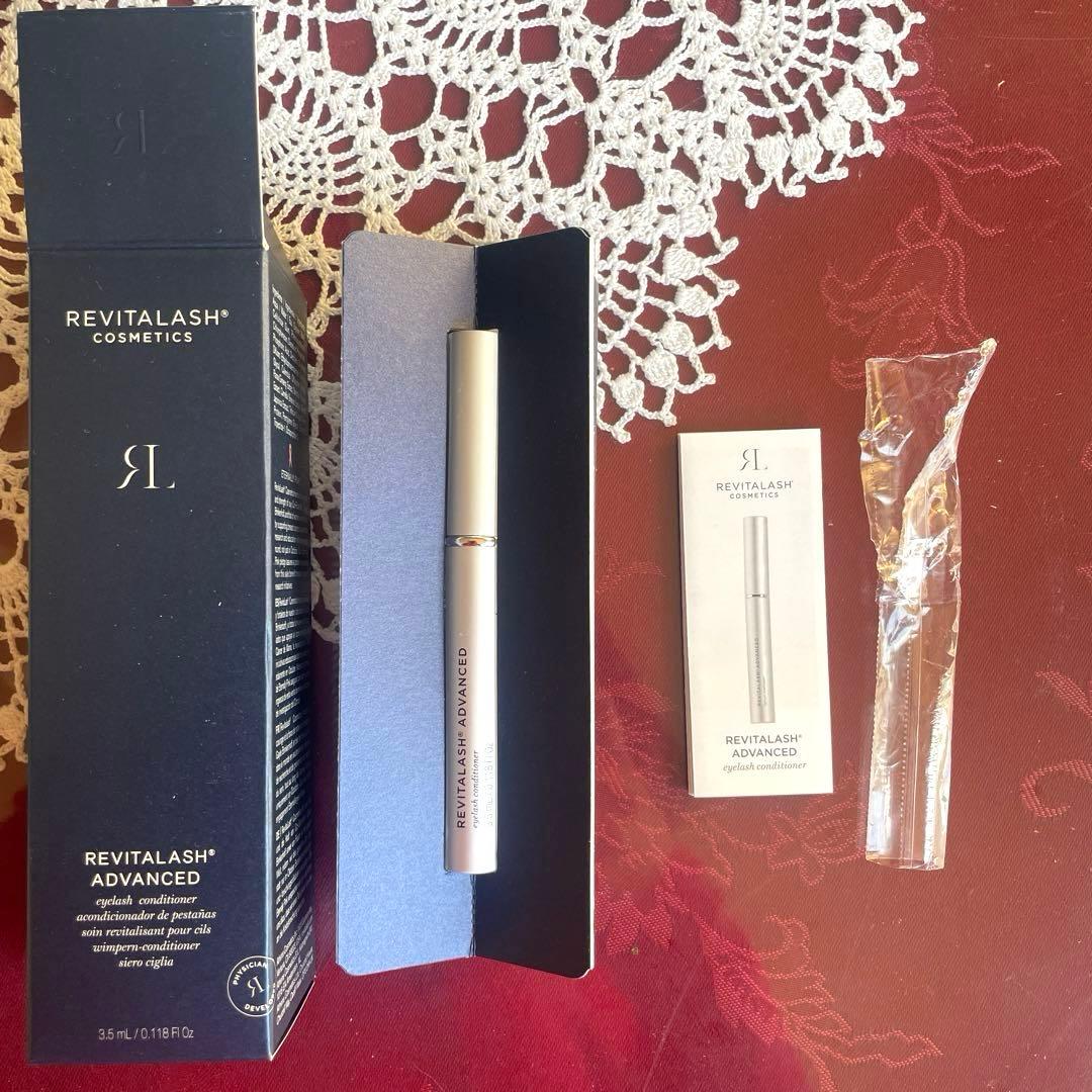 リバイタラッシュアドバンス まつげ美容液 3.5ml