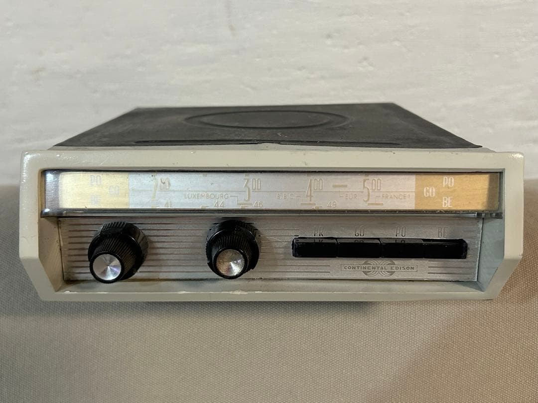 シトロエンID.DS19.DS21パラス純正ラジオ シトロエンID.DS19.DS21パラス純正ラジオ - メルカリ