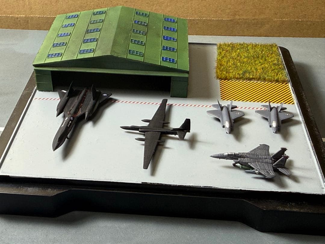 1/700 米軍基地ジオラマ 航空機付き - メルカリ