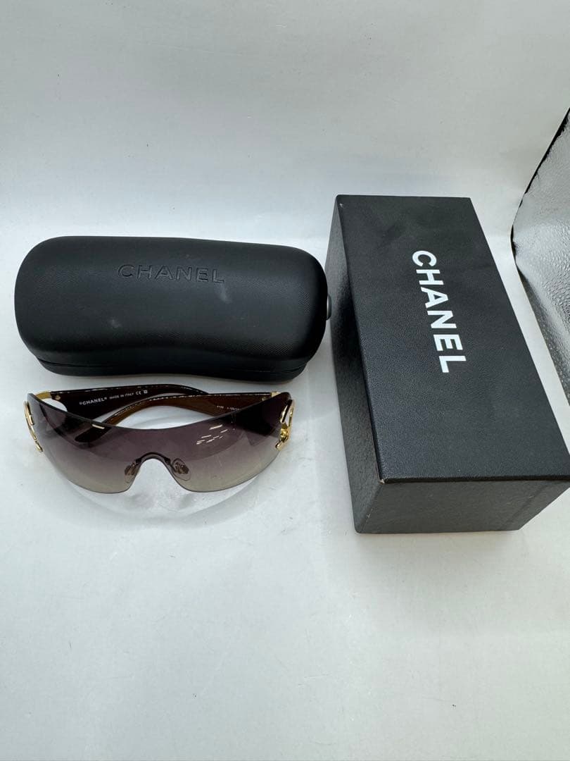 CHANEL シャネル　サングラス　カラーレンズ　フレームレス　ココマーク 楽天市場】シャネル CHANEL ココマーク リムレス グラデーション