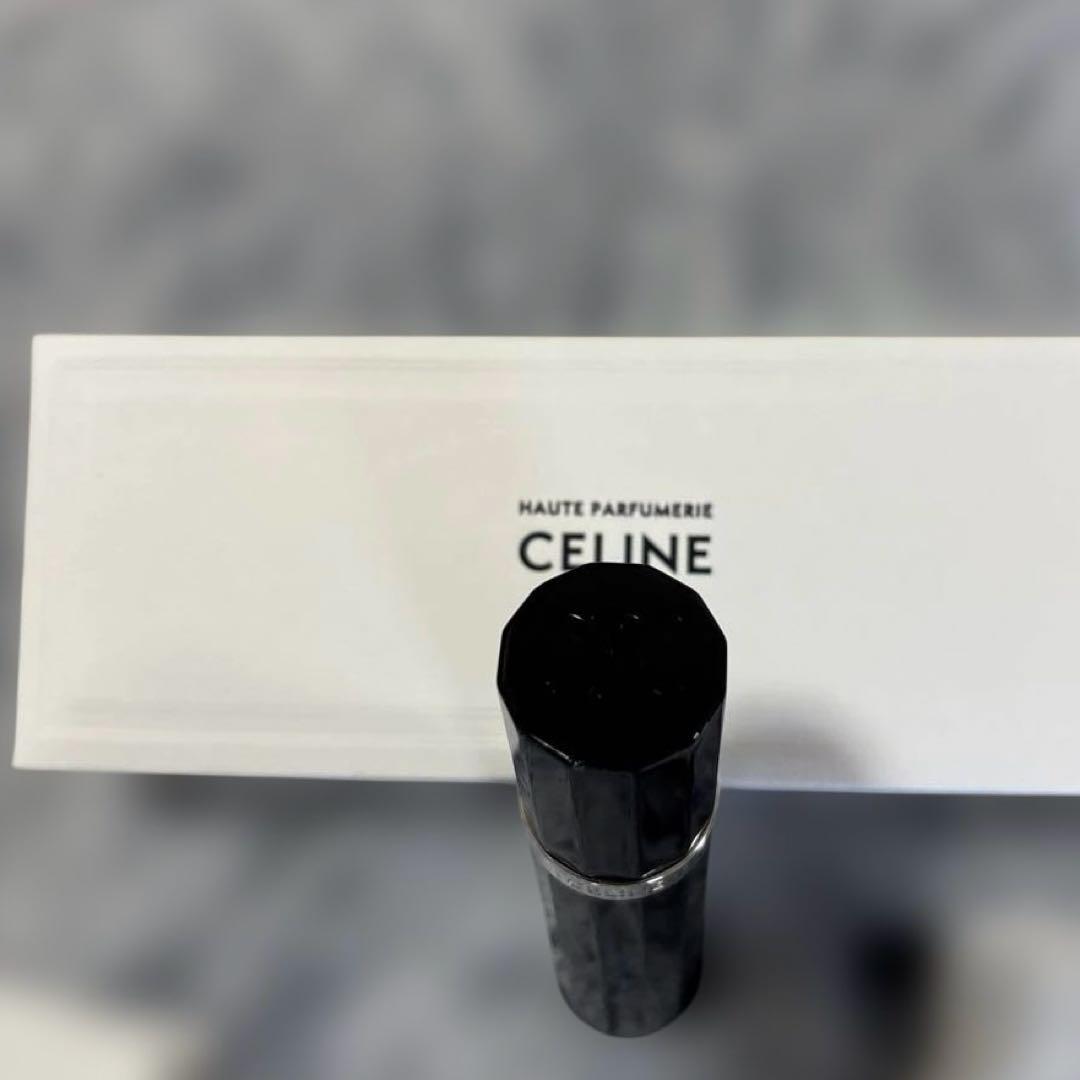 美品 CELINE トラベルスプレー アトマイザー 香水 ブラックおまけ付き