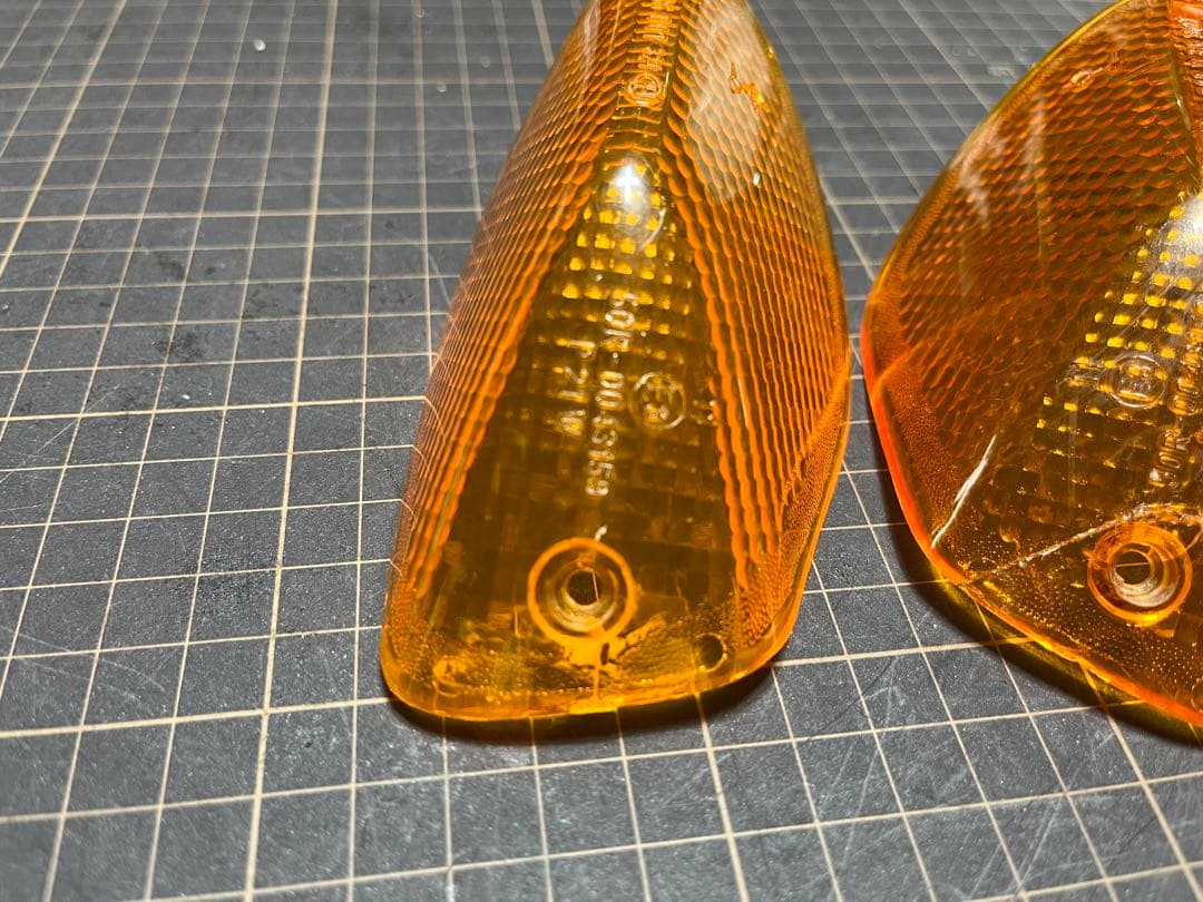 DUCATI PASO 750 ウインカーレンズ ドゥカティ パソ - メルカリ