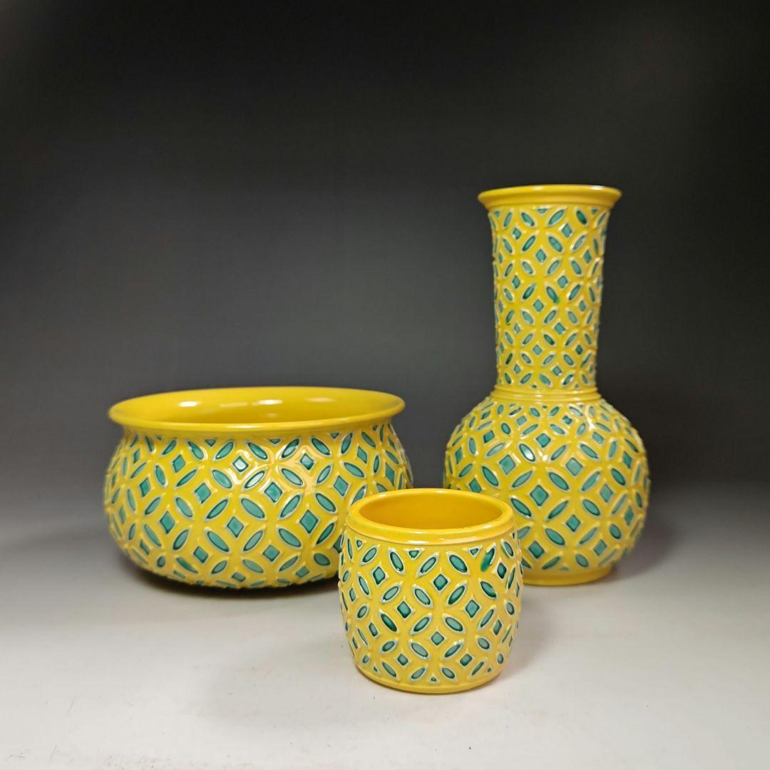 イ481 皆具『赤沢露石作』『黄交趾 皆具 共箱』水指 建水 杓立 蓋置