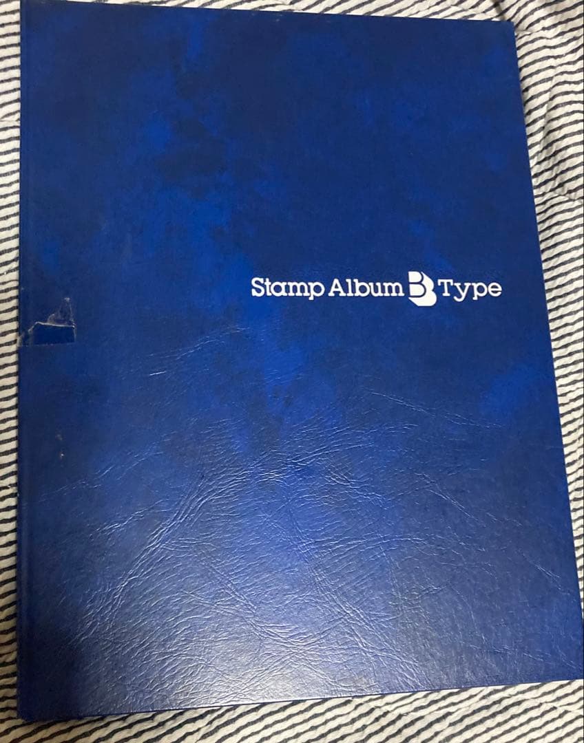 メ*オ様 銭単位！未使用　普通品から美品 ４００枚以上 ぎっしりアルバムごと