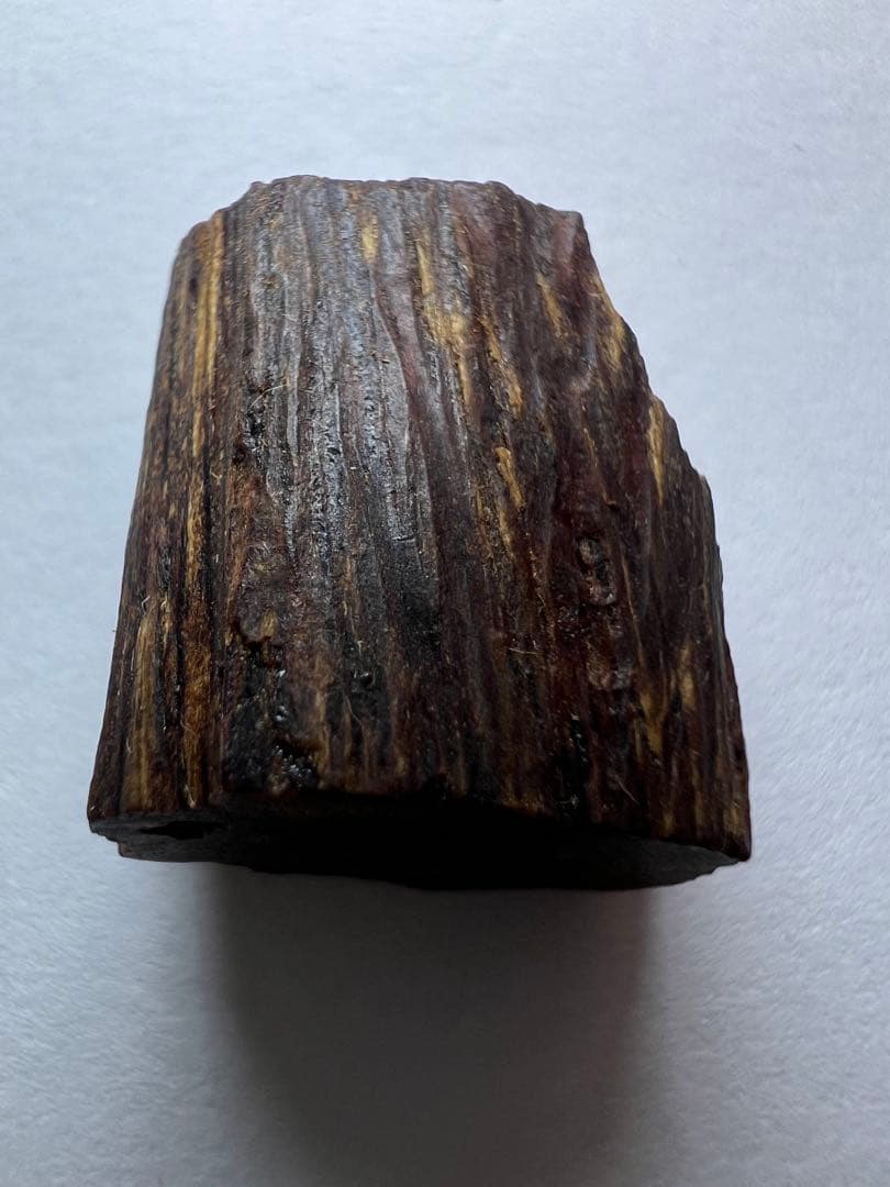 古渡命銘木 貳百種名香　真南蛮　銘【吐月】1.777g 香木/沈香/伽羅