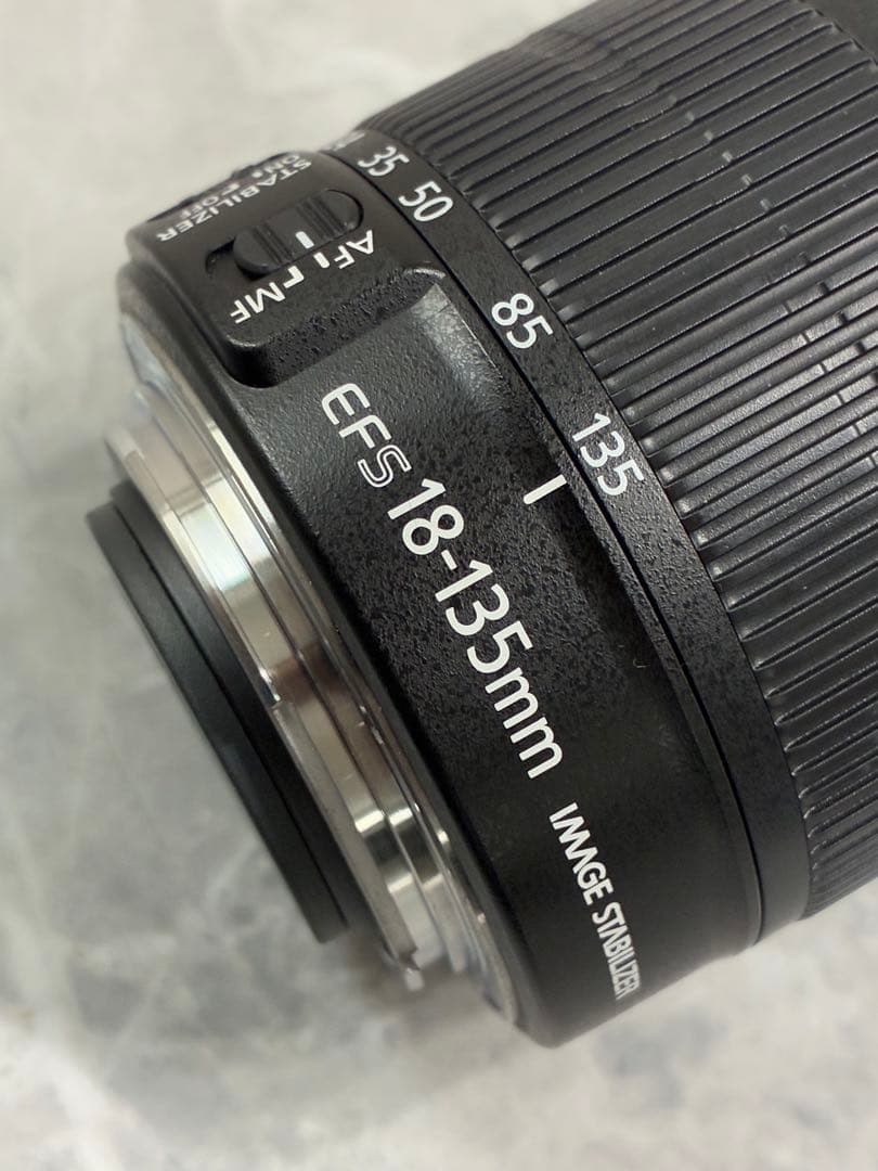 ⭐️美品⭐️ Canon EF-S18-135mm F3.5-5.6 IS STM