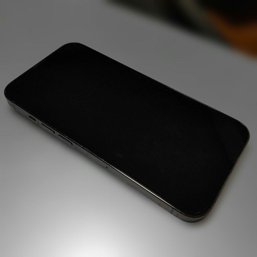 早い者勝ち！超美品　iphone13 pro　本体　 ブラック　艶消しブラック Amazon | 【整備済み品】 Apple iPhone 13 Pro 128GB グラファイト SIM