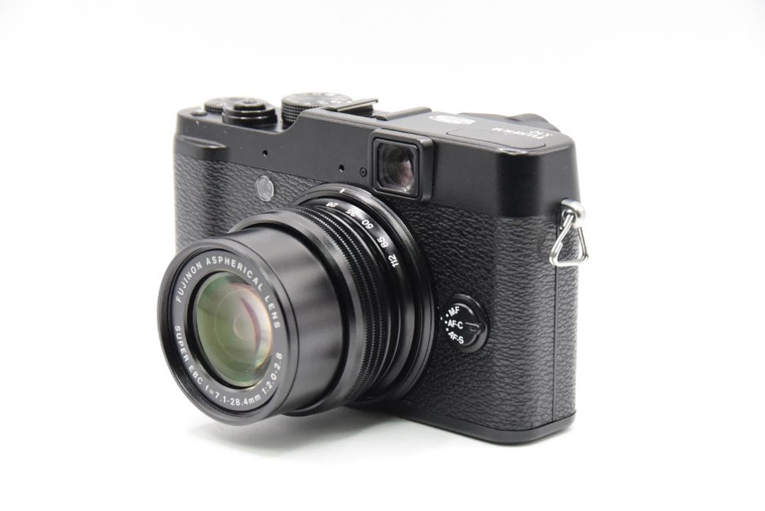 ■ 訳あり商品 ■ フジフィルム FUJIFILM X10 《元箱付き》