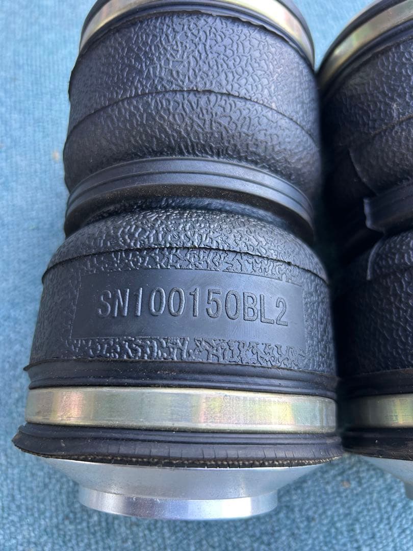 汎用エアバッグM52 P2.0-50 326powerTディメンド等　エアサス