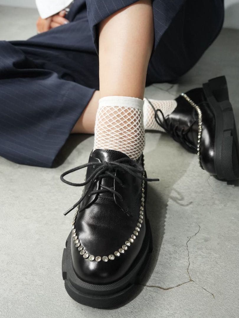 【1/4迄特価！】MANA スタッズレースアップシューズ（ビジュー）24.5cm